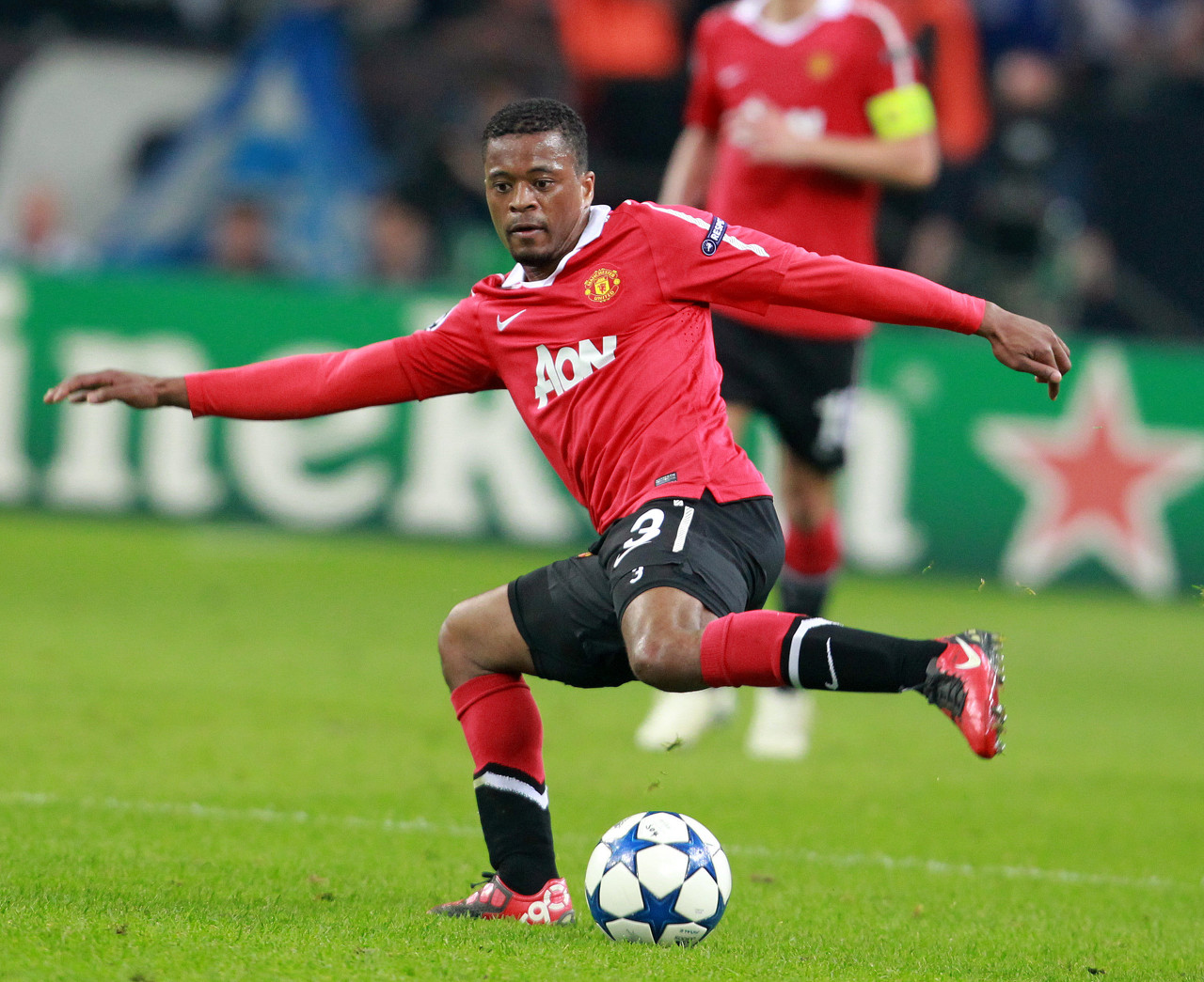 他也成为了 他也成为了