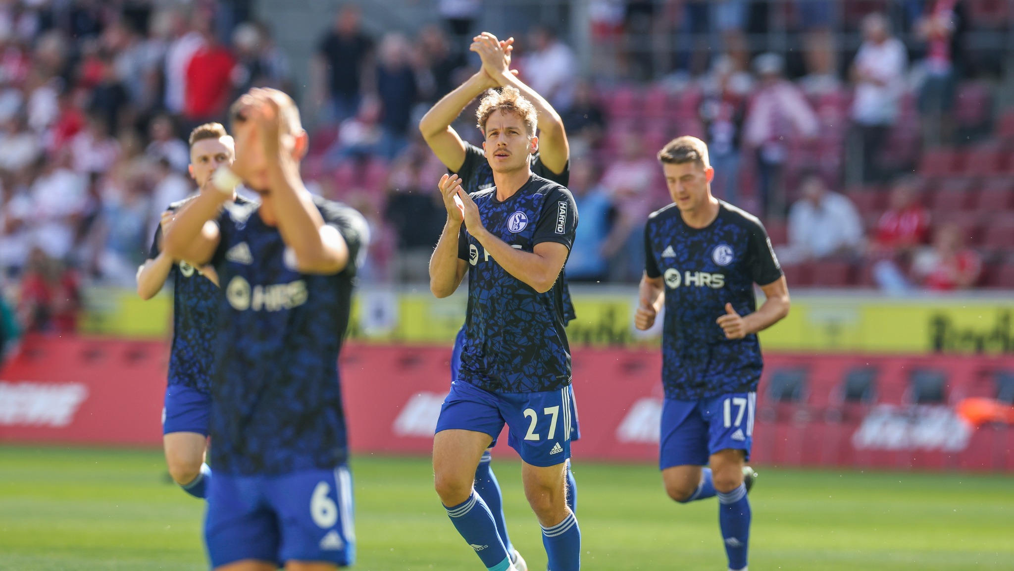 在延长线将 在延长线将